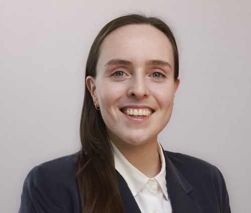 Lucia Linares BA, MPhil, PhD